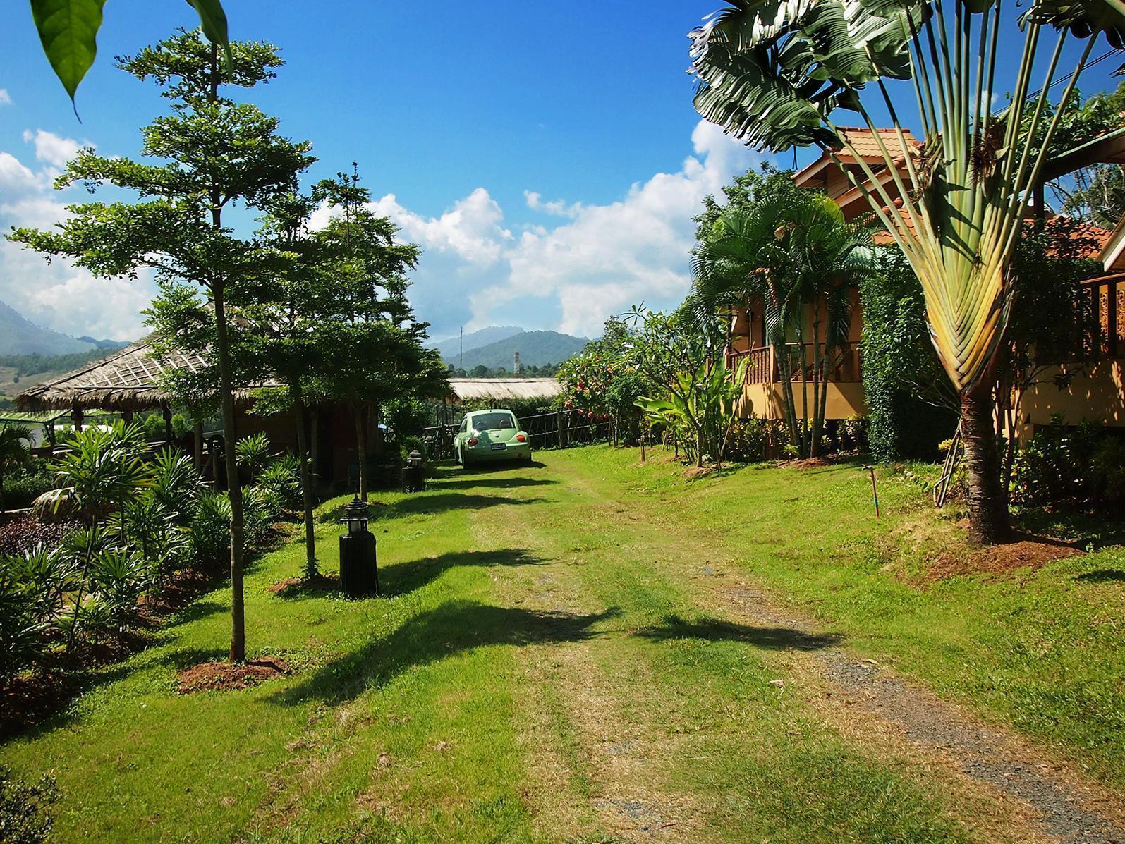 OYO 758 Phufatara Resort Ban Mae Khachan Exterior foto
